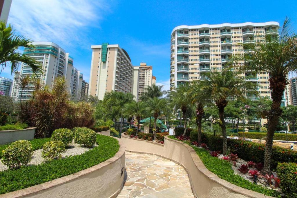 Barra Da Tijuca - 508 - De Frente Para Maravilhosa Piscina - Estacionamento Gratuito - Academia Comphania Atletica - Balsa Para Praia Gratis - Microondas - Geladeira Grande - Recepcao 24Horas - Wi-Fi - Com Pia Rio de Janeiro Exterior foto