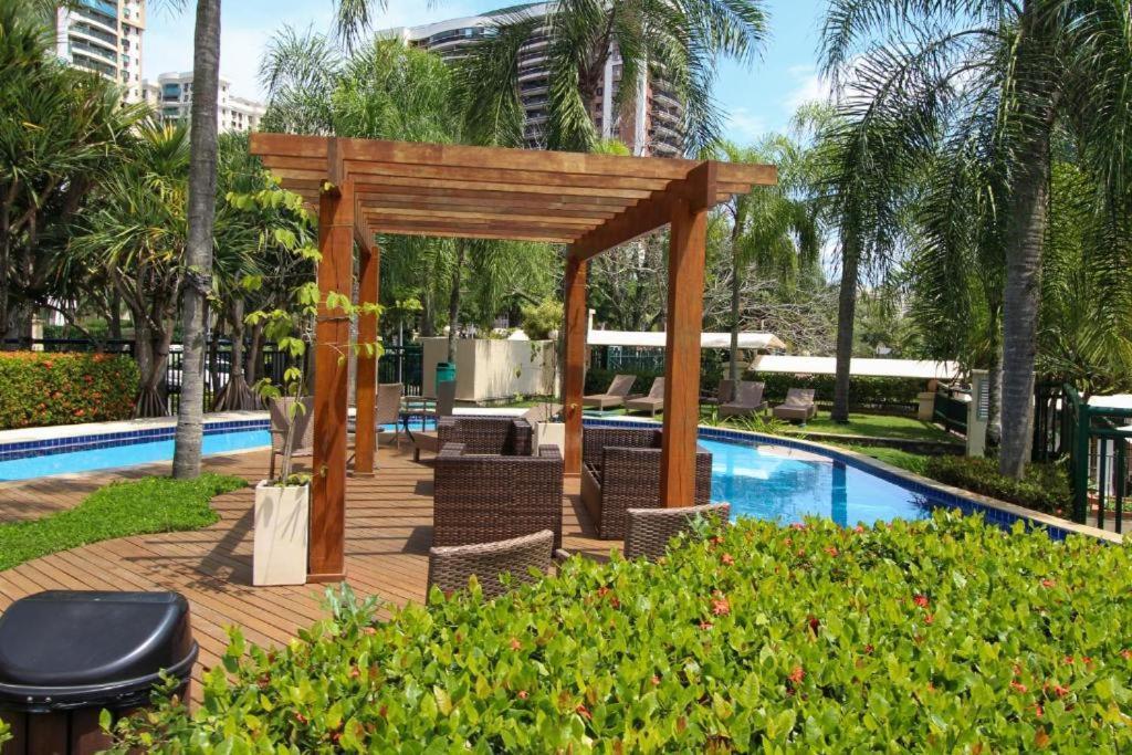 Barra Da Tijuca - 508 - De Frente Para Maravilhosa Piscina - Estacionamento Gratuito - Academia Comphania Atletica - Balsa Para Praia Gratis - Microondas - Geladeira Grande - Recepcao 24Horas - Wi-Fi - Com Pia Rio de Janeiro Exterior foto