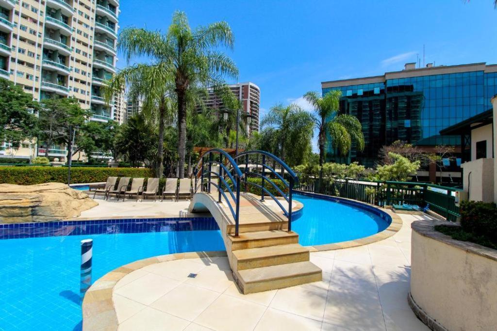 Barra Da Tijuca - 508 - De Frente Para Maravilhosa Piscina - Estacionamento Gratuito - Academia Comphania Atletica - Balsa Para Praia Gratis - Microondas - Geladeira Grande - Recepcao 24Horas - Wi-Fi - Com Pia Rio de Janeiro Exterior foto