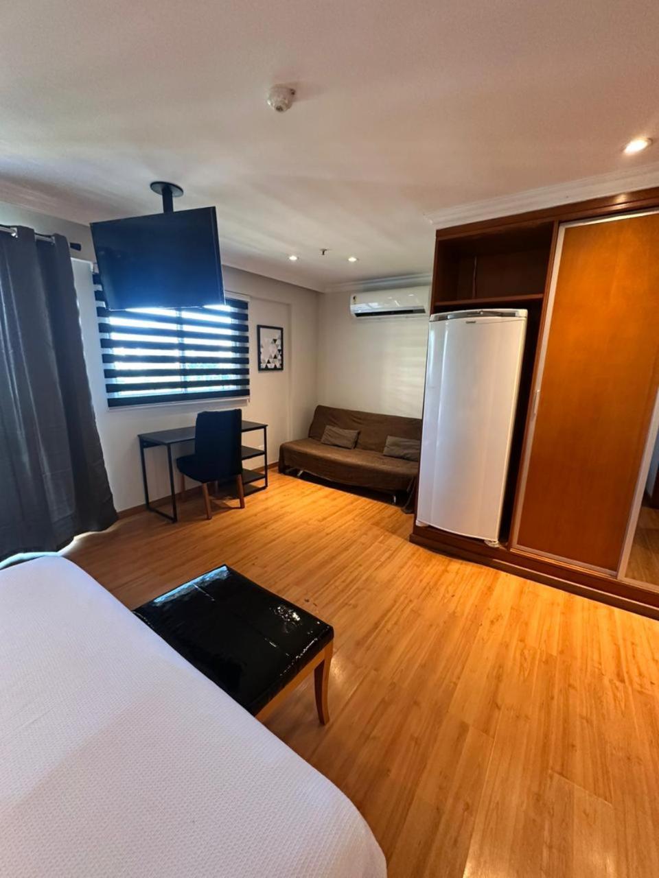 Barra Da Tijuca - 508 - De Frente Para Maravilhosa Piscina - Estacionamento Gratuito - Academia Comphania Atletica - Balsa Para Praia Gratis - Microondas - Geladeira Grande - Recepcao 24Horas - Wi-Fi - Com Pia Rio de Janeiro Exterior foto